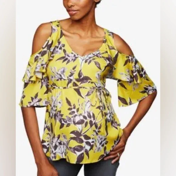 A Pea in the Pod Maternity Cold Shoulder Flare Sleeve Pullover Blouse Size Med - Picture 4 of 11